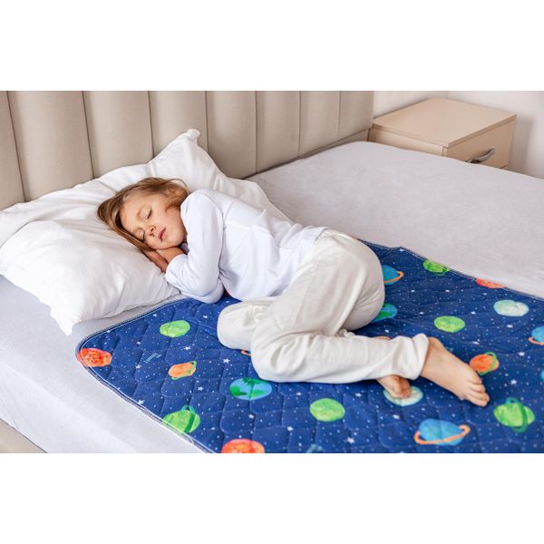 Potty Training Bed Pad, Mattress Protector for 100% Night Time Waterproof Protection|Galaxy|Lifesaver for Mattress Whilst Night Time Toilet Training|Easy To Wash & Dry|Fits Toddler & Single Size Bed
