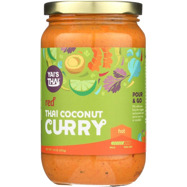 Yai's Thai Red Coconut Curry Sauce 16 Ounce Jar