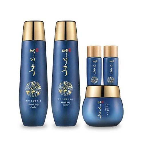 Royal jelly 3-piece set Women's cosmetics Women's basic cosmetics set Nutrition and elasticity Oriental medicine cosmetics
