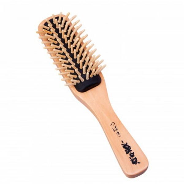 Boxwood Brush with Camellia Oil