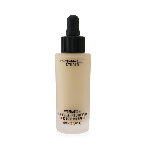 MAC Studio Waterweight Spf 30 /Pa++ Foundation, Shade: Nc25