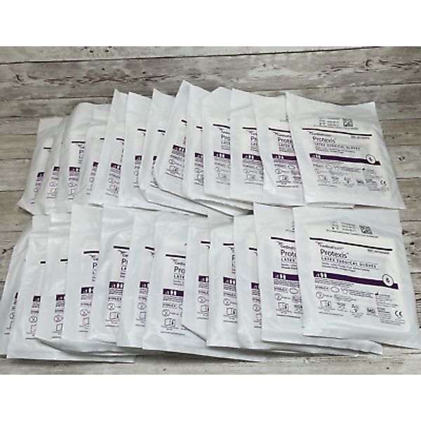 32 Pair Cardinal Health Protexis Latex Surgical Glove Sterile Size: 6 Exp: 4/26+