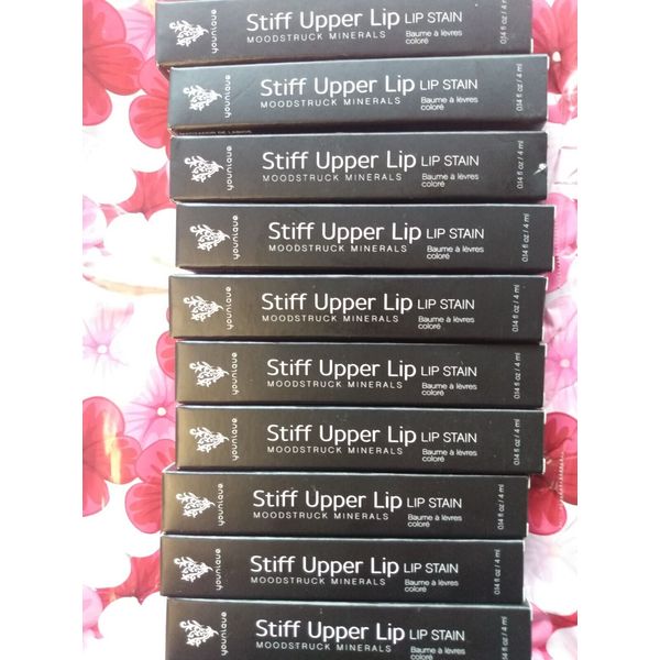YOUNIQUE MOODSTRUCK MINERALS STIFF UPPER LIP STAIN - SHAMELESS -