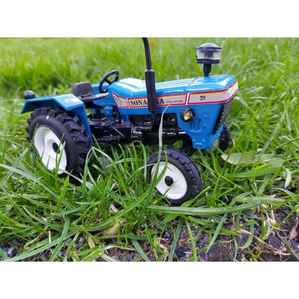 farm vehicle toys..SONALIKA TRACTOR MODEL