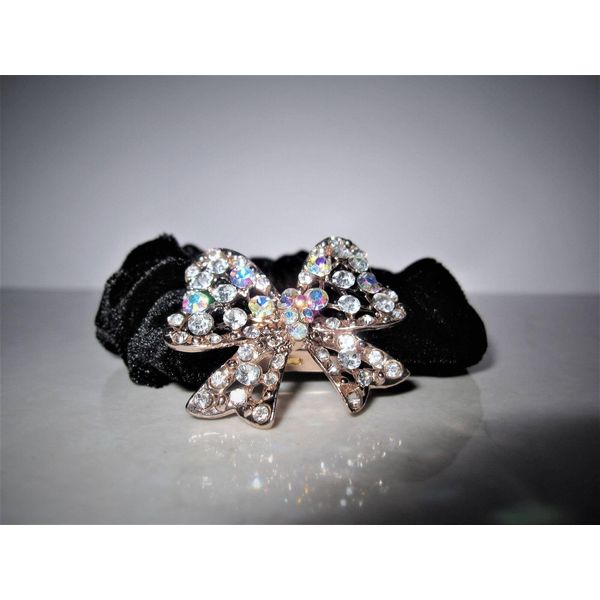 Bow shaped hair tie pony tail holder scrunchie with crystals