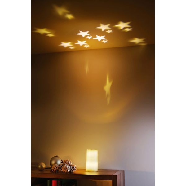 Dekoleidenschaft LED Kerze mit Sternenhimmel-Projektor, bewegte drehende Sterne an Wand & Decke, Batterie-betrieben mit Fernbedienung, Sternenlicht, Dekoleuchte, Deckenprojektor