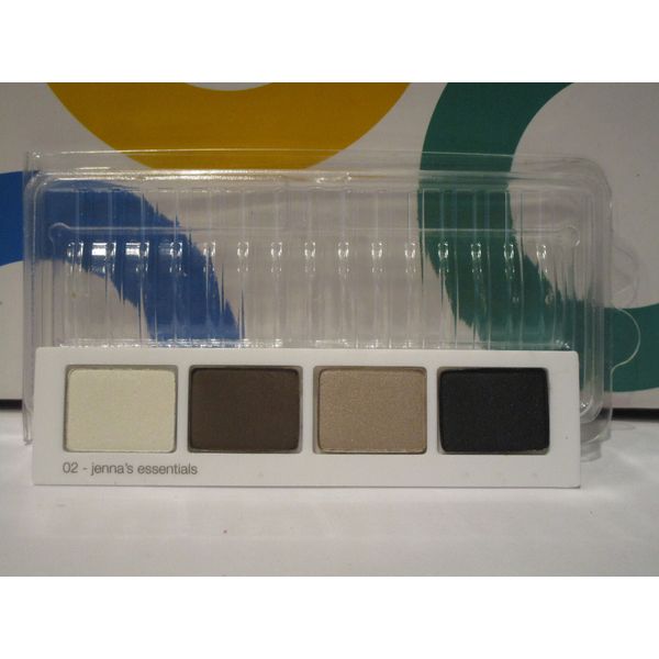 CLINIQUE ~ ALL ABOUT SHADOW QUAD ~ # 02 JENNA'S ESSENTIALS ~ BLISTER PACK