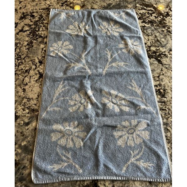 West Point MFG Blue white Reversible Floral Bath Towel Vintage USA Cotton