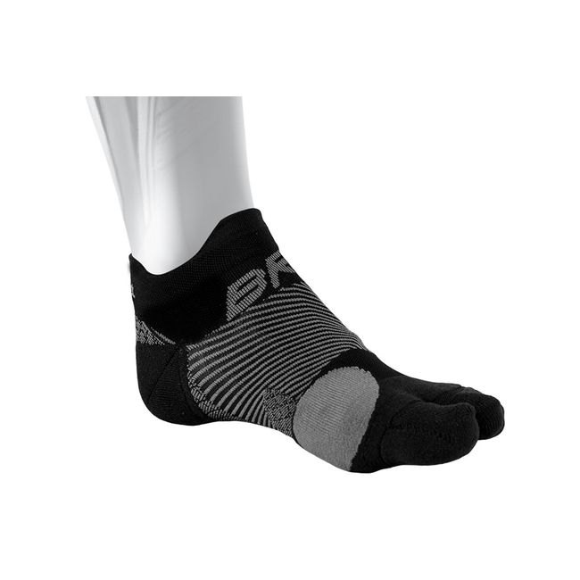 OS1st Bunion Relief Socks (One Pair) with split-toe design and bunion pad to relieve toe friction and bunion/Hallax Valgus pain (Black, Medium)