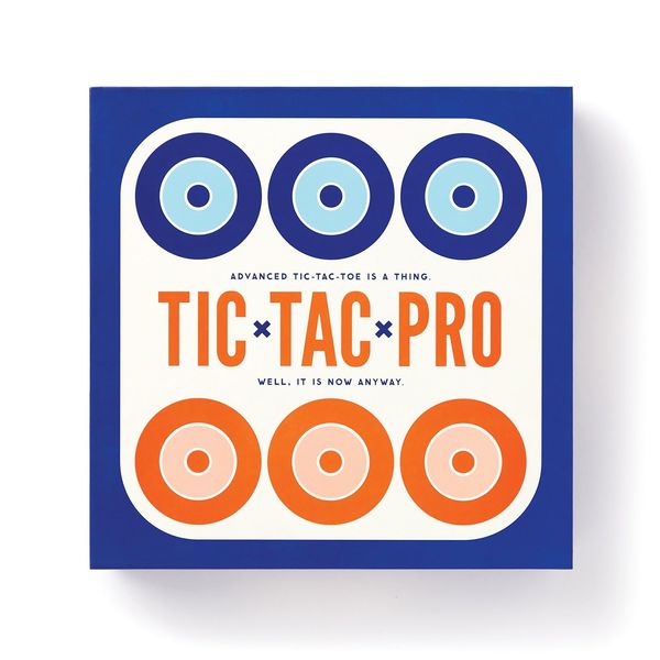 Brass Monkey Tic Tac Pro – Classic Game Set with Beautiful Painted Wooden Game Pieces Perfect for Parties and Coffee Table Décor