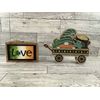 AGD St Patrick's Decor - Gnome Chunky Wagon Love Sign 2pc Set