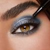 Kiko MILANO - Micro Tip Eyeliner Long-lasting eyeliner with a fine tip for maximum precision