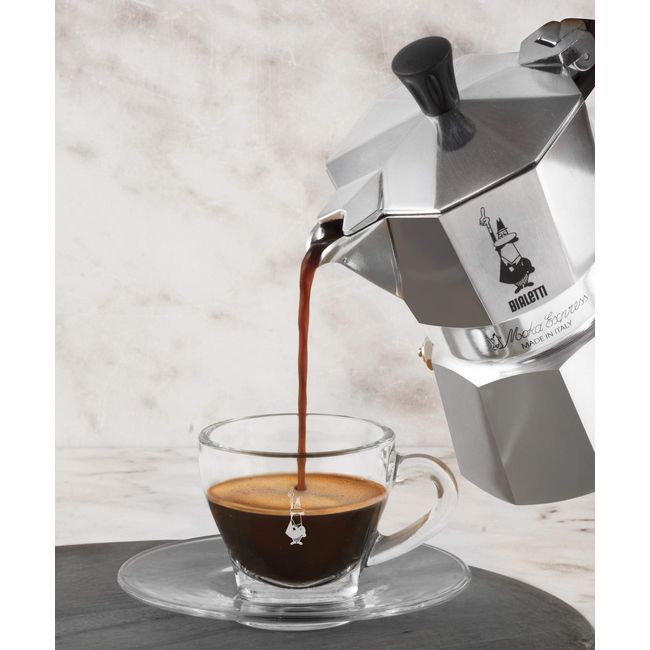Bialetti - Moka Espress: Iconic Stovetop Espresso Maker, Makes Real Italian  Coffee, Moka Pot 6 Cups (6