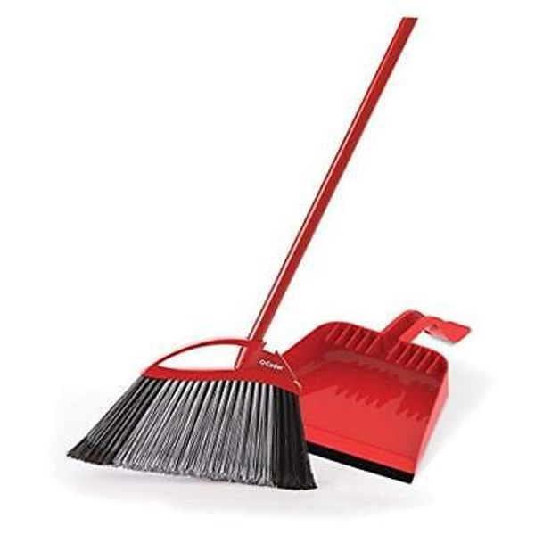 Pet Pro Broom & Step-On Dustpan PowerCorner Pet Pro Broom & Dust Pan