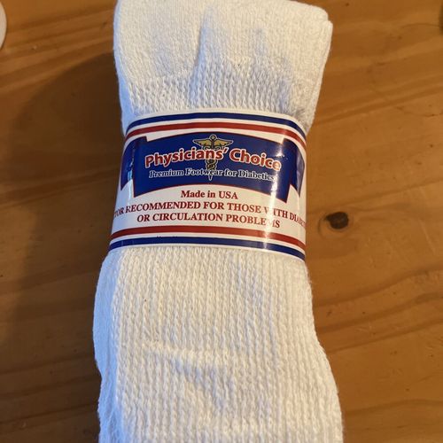 PHYSICIAN'S CHOICE MADE IN USA DIABETIC CREW SOCKS 3 PAIRS size 10-13, White