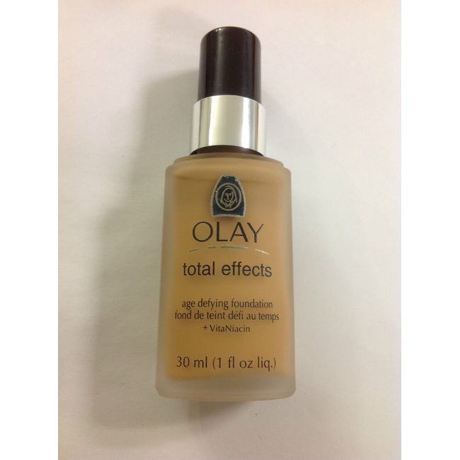 Oil Of Olay Total Effects age defying Liquid Makeup Foundation TRUE BEIGE #71.