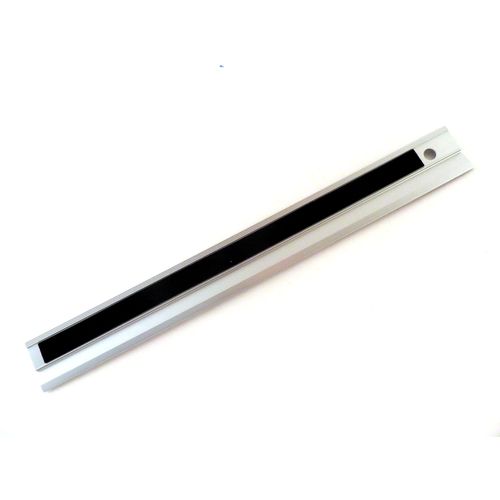 Shinwa 24" Extruded Aluminum Cutting Rule Ruler Gauge with Non slip rubber Backing 33295