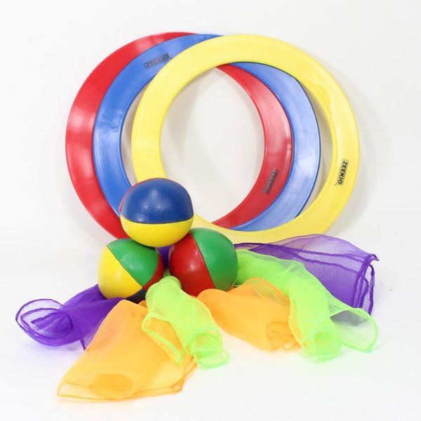 Zeekio YoYoSam - Juggling Kit - Learn to Juggle - for Beginners - Juggling Starter Set Durable - Vibrant Colors - Beginner Juggling Kit - 3 Balls, 3 Scarves & 3 Rings