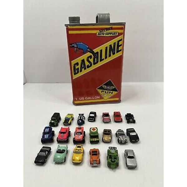 19 Vintage Micro Machines + Secret Auto Supplies Gasoline Gas Can Playset