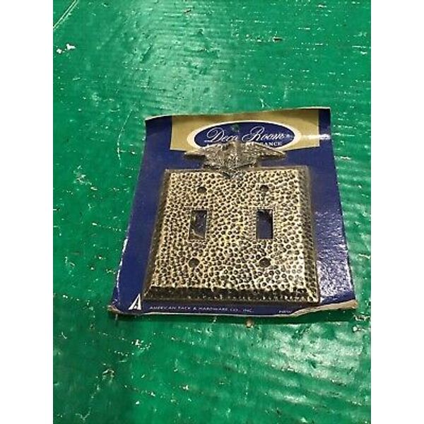 New VTG Double Light Switch American Tack Hammered Eagle Metal Cover Deco USA