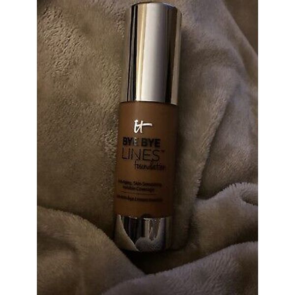 NEW IT Cosmetics "BYE BYE LINES FOUNDATION"- SHADE: DEEP - Full Size- 1.0 fl.oz