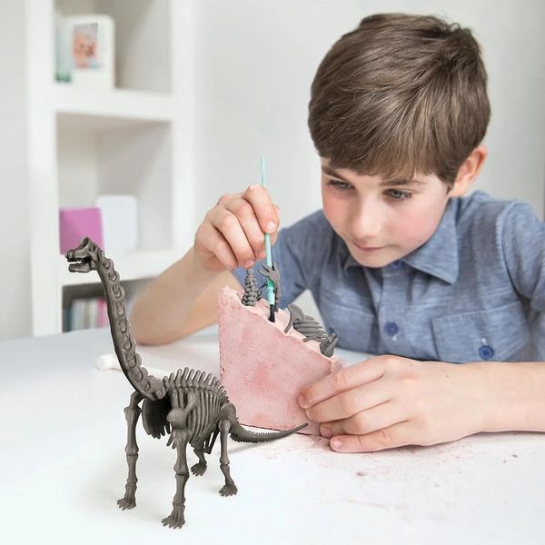 4M Kidz Labs Dig a Brachiosaurus Skeleton
