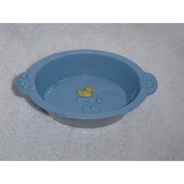 Fisher Price Loving Family Dollhouse Blue Pet or Baby Bath Tub with Duck Bubbles