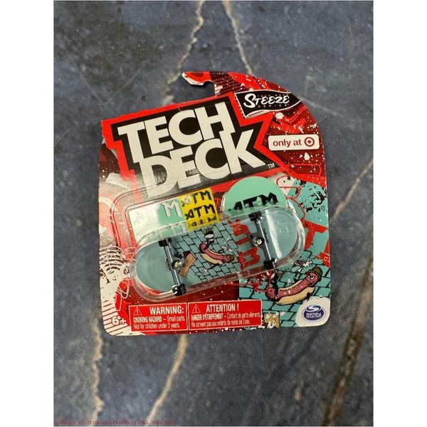 LOT OF 8 Tech Deck 96MM Single Pack LOT OF 8