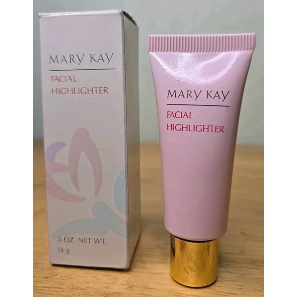 Mary Kay Facial Highlighter 4030  .5oz New in Box          Ccum