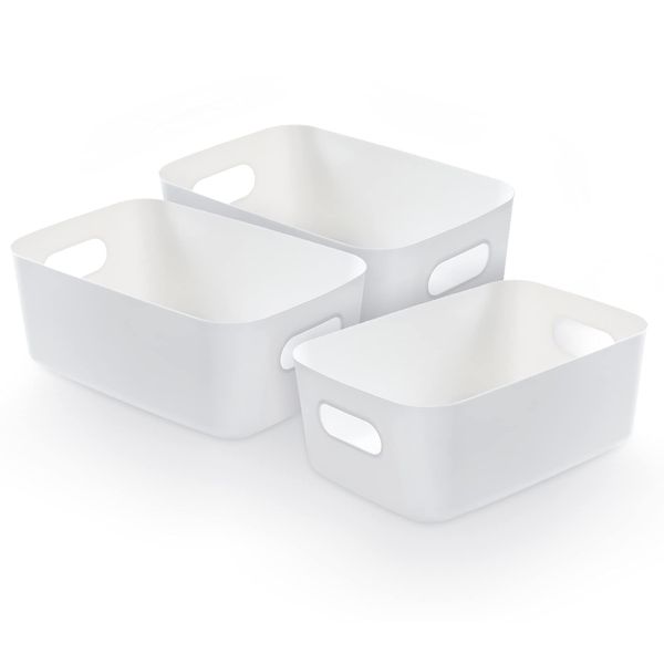 Bgfuni Set of 3 Small Plastic Storage Baskets, Office Home and Kitchen Tidy Organiser, White Plastic Studio Storage Baskets, Plastic Baskets for Storage Small, Shelf Baskets, 20 x14 x7.5cm(White)