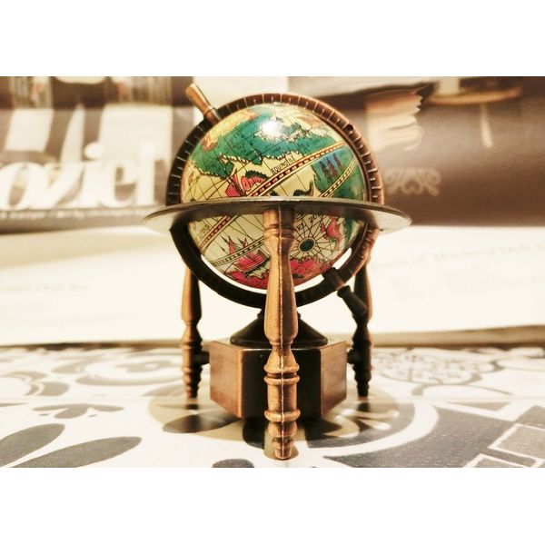 Globe Shaped Pencil Sharpener B Type pensirusya-puna-