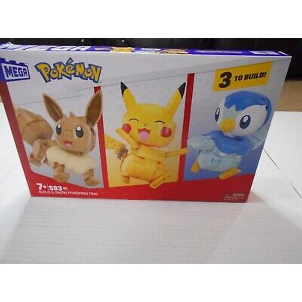 MEGA HWX16 Pokemon Build & Show With 3 Action Figures (583 Pieces)