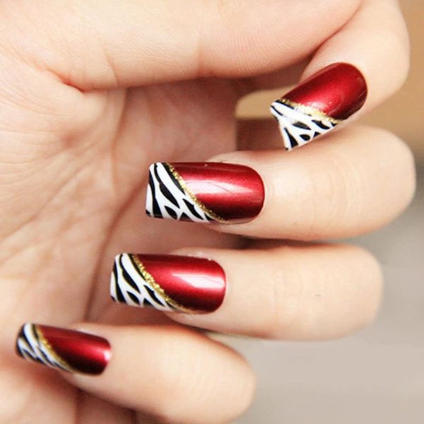 YUNAI 24 PCS Medium Length Full Cover False Nails French Ellipse Red Wine Oblique Leopard Fake Nails