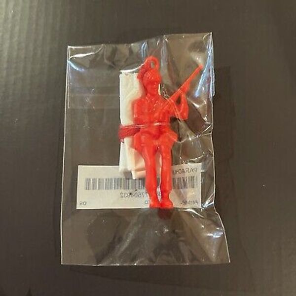 Supreme Parachute Toy FW19 Paratrooper Army Man Sealed Brand New Free Shipping