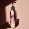 YOPE Natural Body Lotion | Vanilla Extract | Lilac Hydrolate |Manoi and Almond Oil | Shea Butter | Dry Skin | Mositursing | 98% Natural ingredients | Lilac and Vanila 300ml