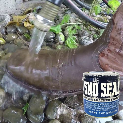 Atsko Sno-Seal 1330 Original Beeswax Waterproofing (7 Oz Net Weight/ 8 Oz Overall Weight)
