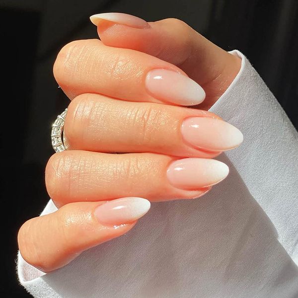 Oval Fake Nails Short, 24Pcs Nude Pink Gradient False Nails, Stiletto Press on Nails Pattern, Almond Stick on Nails, French Nail Tips with Nail Glue for Women Girls Nail Art Decorations (Gradient)