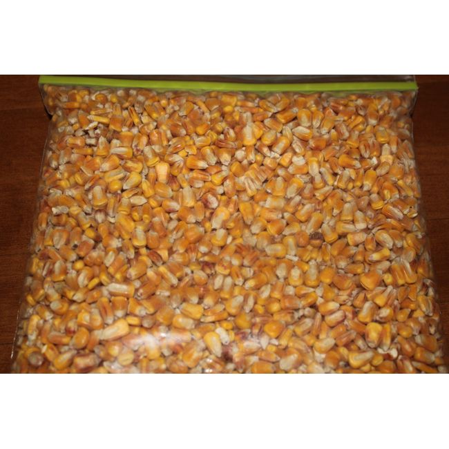 CORN SUPPLY 4lbs Whole Feed Corn for Cornhole Bags, Heating Pads, Crafts, Etc.