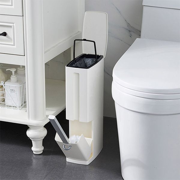 Toilet bowl cleaning brush with integrated toilet paper holder