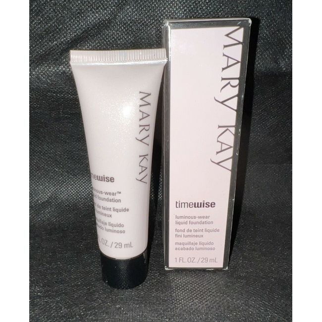 Mary Kay Timewise Luminous-Wear Liquid Foundation Bronze 3