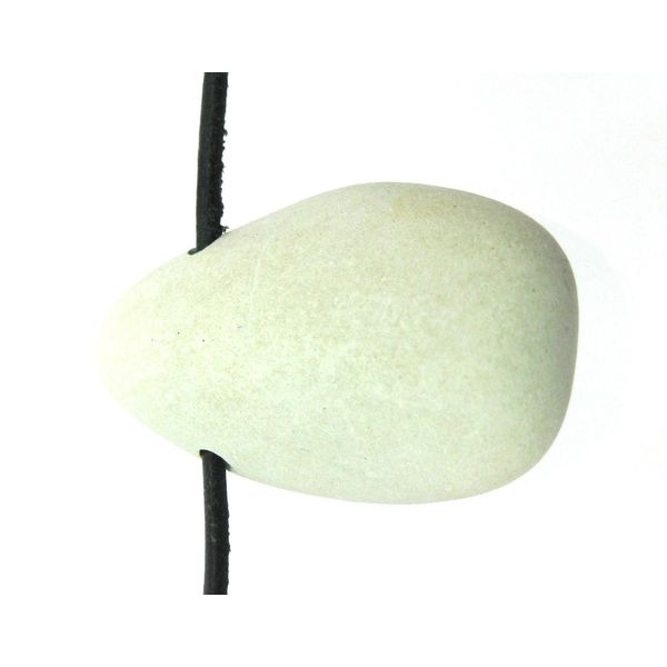 Trommelstein Klinoptilolith Zeolith gebohrt 3 cm