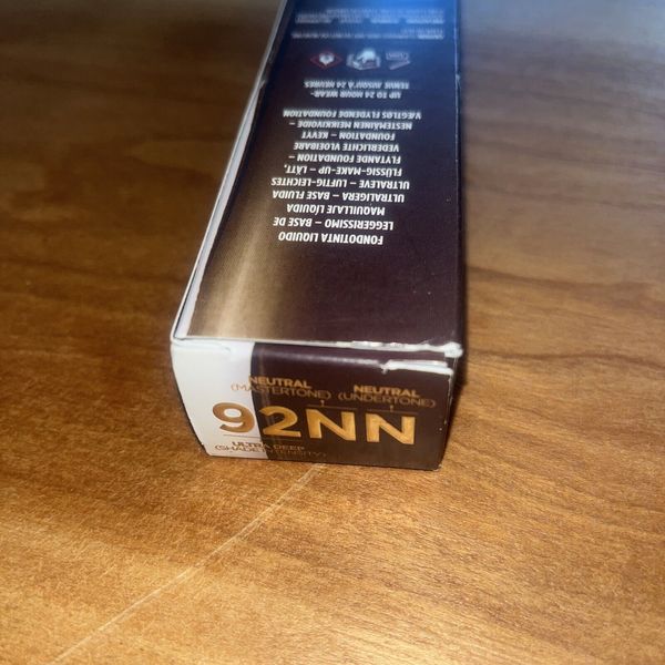 Urban Decay Liquid Foundation 92 NN Ultra Deep New in Box