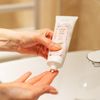 Face Scrub - Moisture & Shine