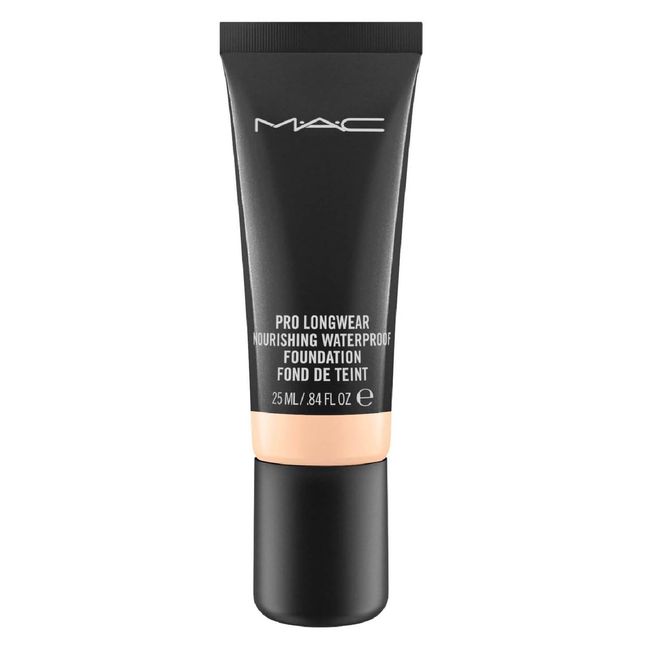 MAC, Pro Longwear Nourishing Waterproof Foundation - NC 18, 25 ml