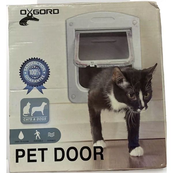 Small Dog/Cat Pet Door Oxgord 8.85 x 7.85in Clear 4 Way Locking Up To 15 lbs NEW