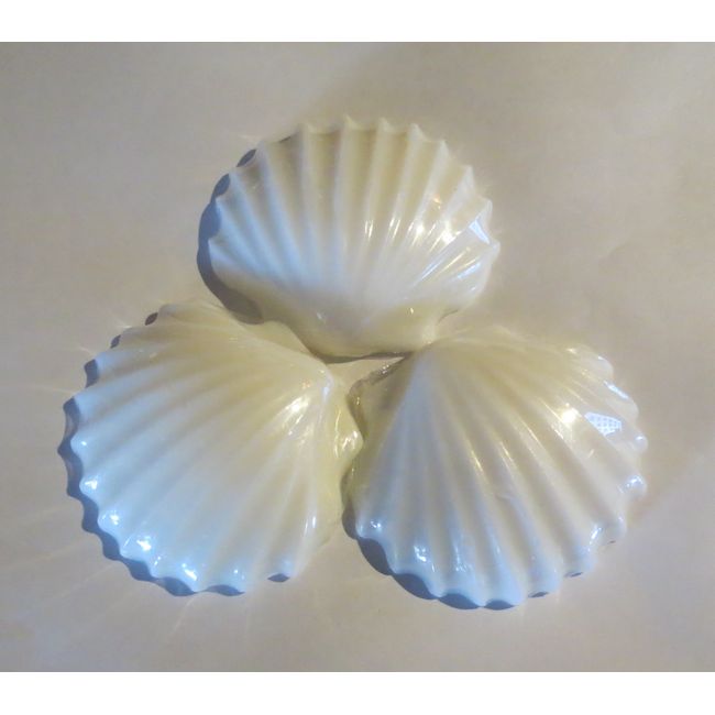 JOANNDLES Sea Shell Soap Set White 3 bar package Cotton Breeze Scented