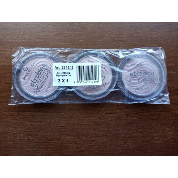 3-PK Essence Strobing Highlighter 10 Let It Glow 0.31 oz each *New*