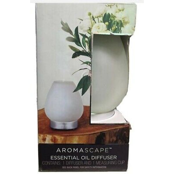 Aromascapes  Essential Oil Diffuser - New in box.