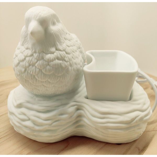 NEW SCENSTY WAX WARMER 'BIRD OF A FEATHER' WHITE BIRD ON NEST  6.5" W X5.5"T