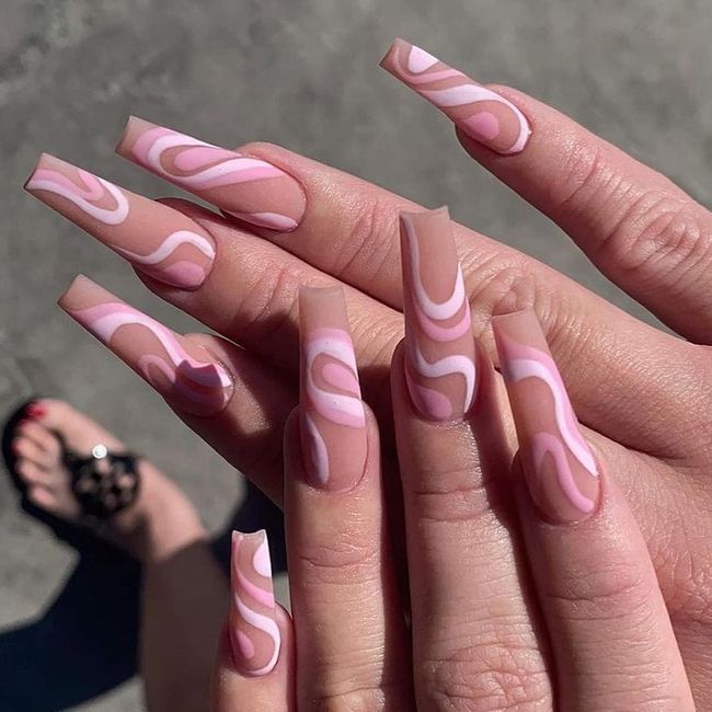 Sethexy Coffin Matte False Nails Wavy Line Stick on Nails Abstract Pink Art Fake Nails 24pcs Acrylic Press on Nails for Women and Girls (Pink)